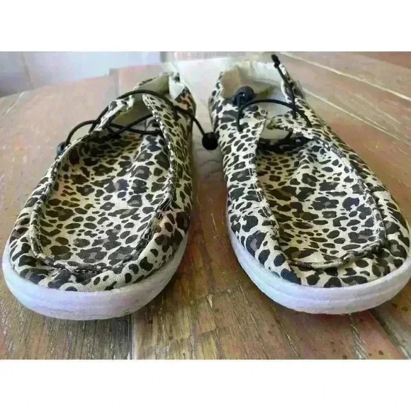 Corky's Kayak Leopard Slip On Women's Boat Shoe, size 8 - Picture 5 of 11